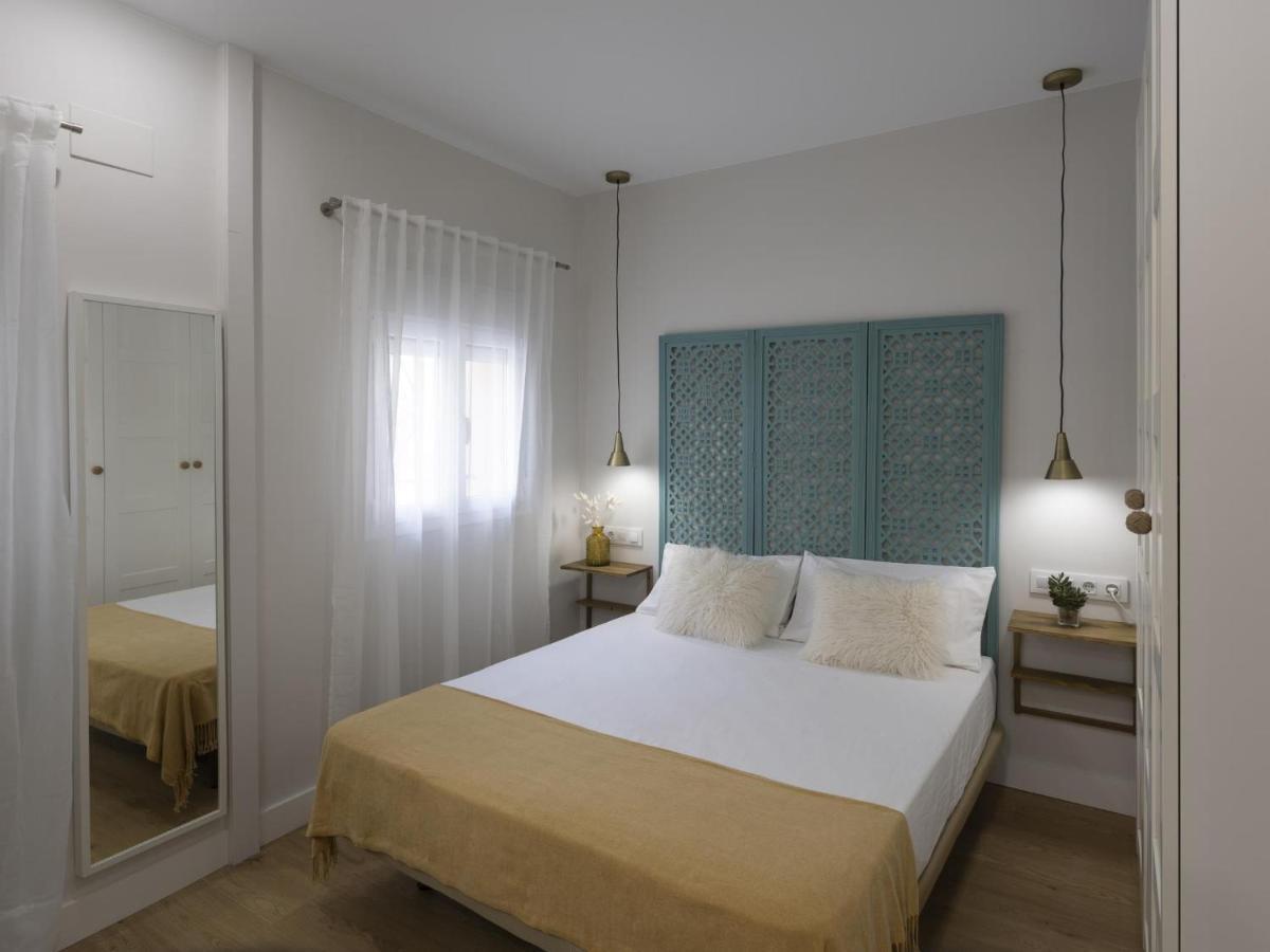 Beautiful Blue Triana Apartment Σεβίλλη Εξωτερικό φωτογραφία