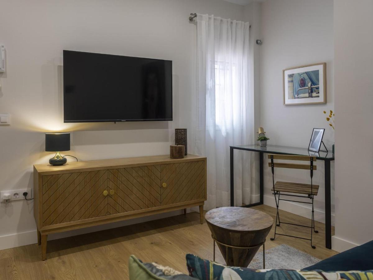 Beautiful Blue Triana Apartment Σεβίλλη Εξωτερικό φωτογραφία
