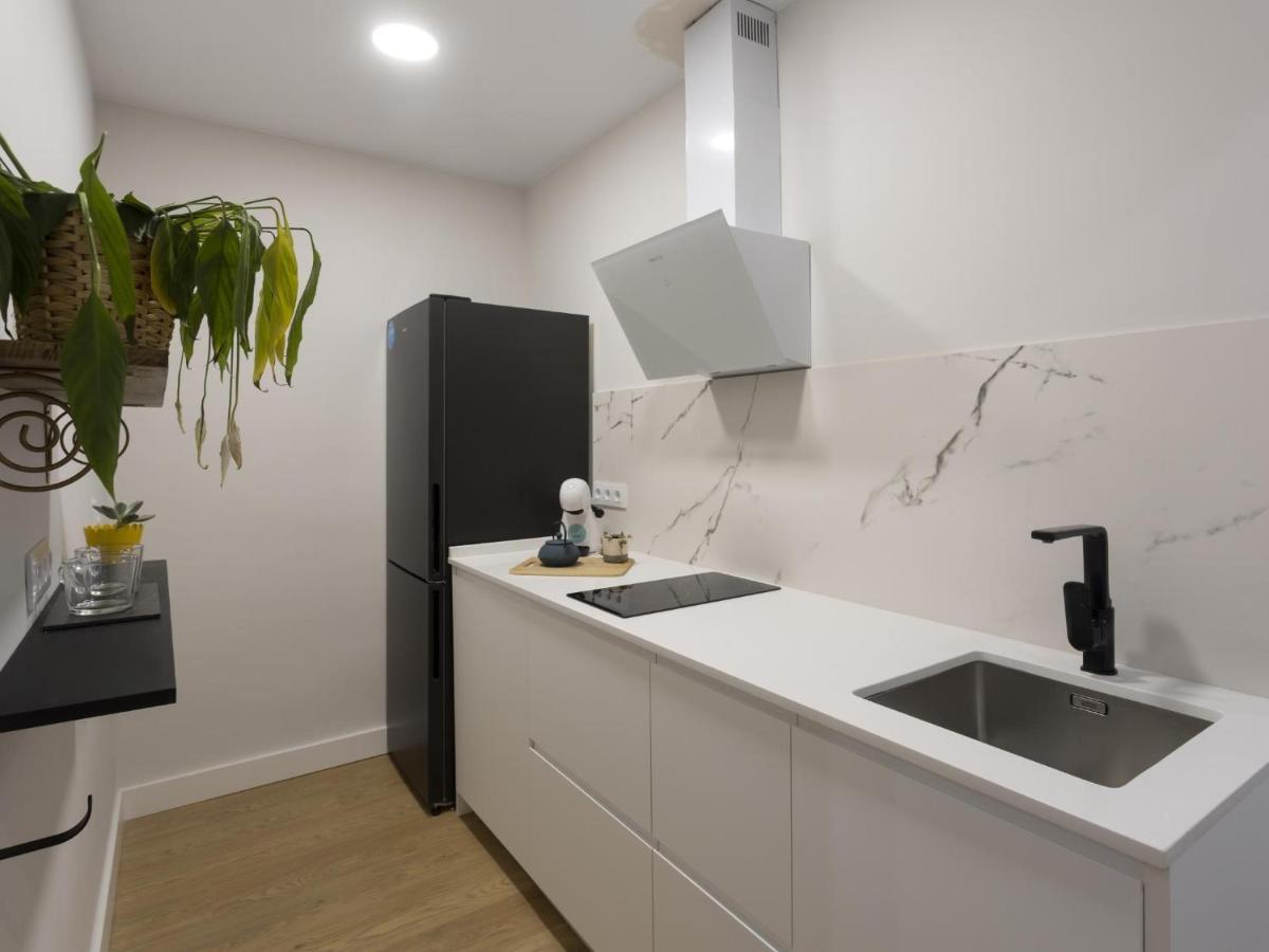 Beautiful Blue Triana Apartment Σεβίλλη Εξωτερικό φωτογραφία